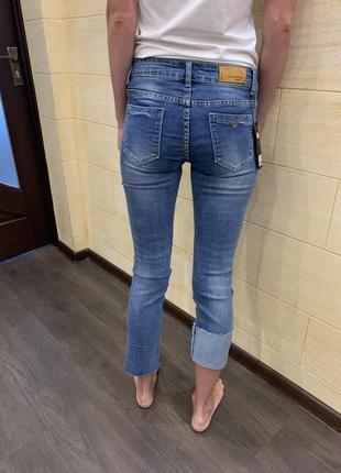 Джинси 2