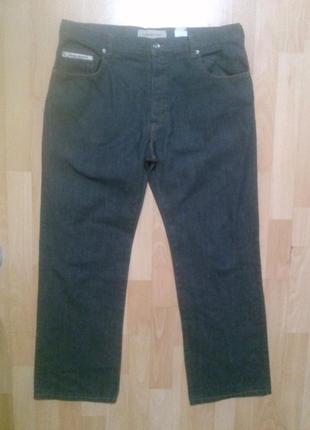 Фирменные джинсы 36 р.1 фото