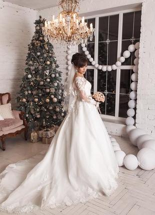 Свадебное платье 42р2 фото