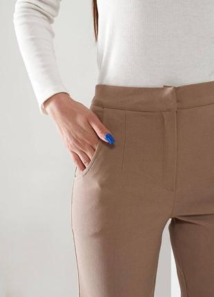 Женские брюки джинсовые укороченные штаны черные бежевые хаки базовые батал на весну8 фото