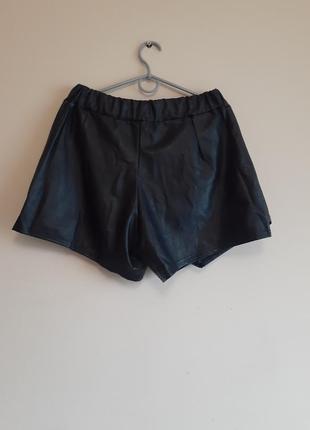 Изысканные шорты юбка эко-кожа3 фото