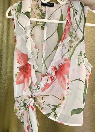 Шифоновая блузка в цветы на запах