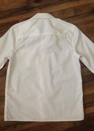 Рубашка f&f белая,можно близняшкам,р.128-134