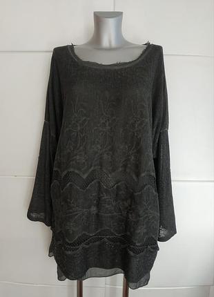 Красива блуза, кофточка вільного крою оверсайз з асиметричним низом і мереживом