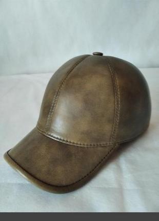 Шкіряна кепка ручна робота