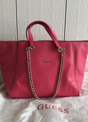 Ярка большая сумка guess