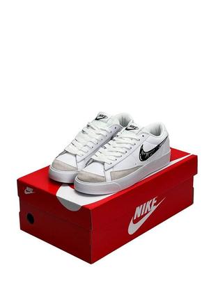 Женские кроссовки nike blazer low ‘77 vintage white black