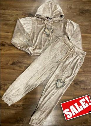 Костюм велюр,бархат в стразах,люкс серия, турция,скидка до 17 апреля только.