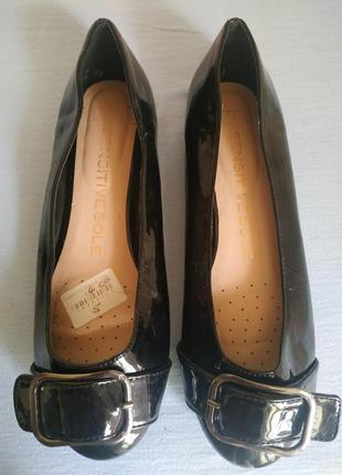 Туфли цвет черный