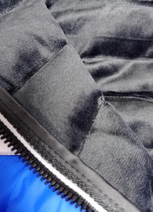 Мужская жилетка безрукавка на синтепоне с капюшоном синяя9 фото
