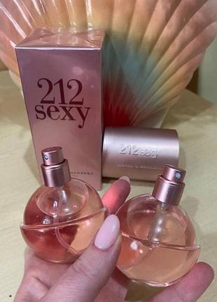 Парфумована вода carolina herrera 212 sexy 100мл