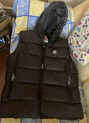 Жилетка moncler