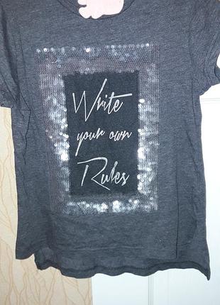 Стильная футболка девочке