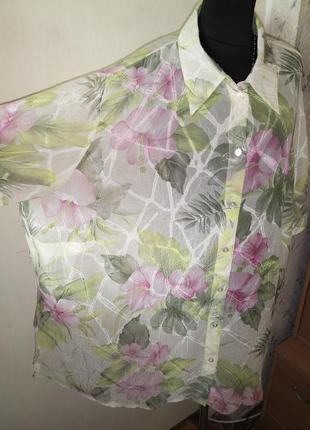 Чудесная,нежная,лёгкая блузка в цветочный принт,мега батал,большого размера2 фото