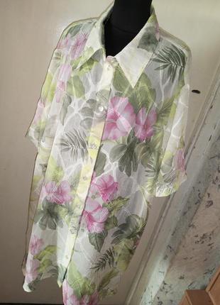 Чудесная,нежная,лёгкая блузка в цветочный принт,мега батал,большого размера9 фото