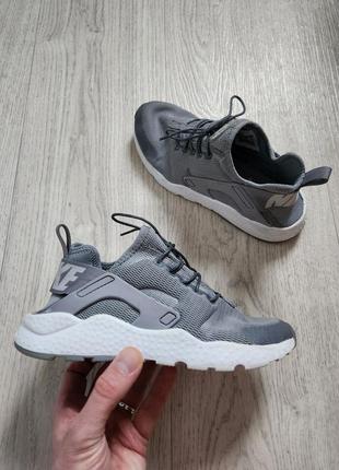 Ni̇ke w ai̇r huarache run ultra кроссовки3 фото