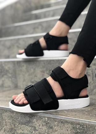 Шикарні жіночі сандалі adidas в чорному кольорі (весна-літо-осінь)😍