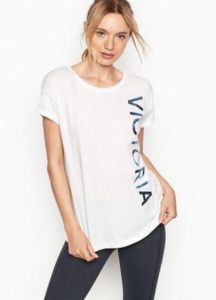 Белая футболка  victoria's secret