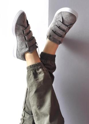 Удобные замшевые женские кроссовки adidas на липучках (весна-лето-осень)😍2 фото