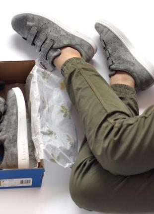 Удобные замшевые женские кроссовки adidas на липучках (весна-лето-осень)😍3 фото