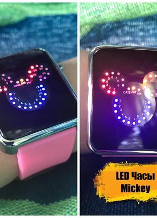 Наручний годинник led mickey нові