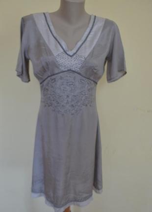 Красивое легкое платье из вискозы с шикарной вышивкой индия1 фото