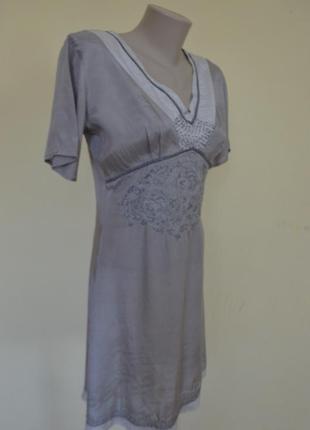 Красивое легкое платье из вискозы с шикарной вышивкой индия4 фото
