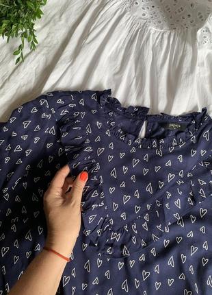 Блуза с рюшем в сердечки 16 р вискоза рубашка с оборкой4 фото