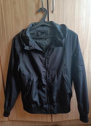 Женская куртка/ветровка bershka