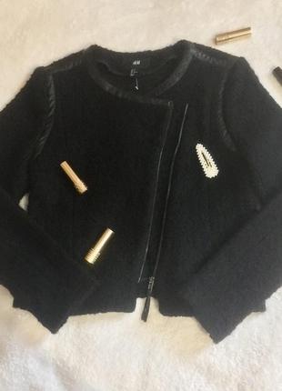 Супер косуха чорного кольору