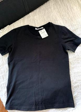 Новая черная базовая футболка yessica 36/383 фото