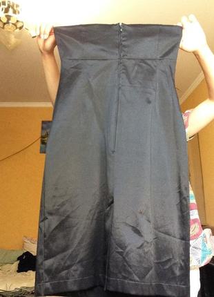 Стильное прямое платье  черного цвета с блеском бант на груди8 фото