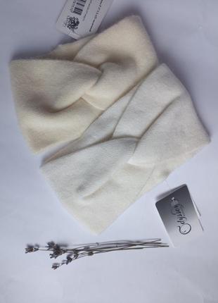 Колір молочний. оdissey пов'язка-чалма на голову шерсть з ангорою