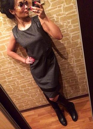 Стильное платье с вставками под кожу2 фото