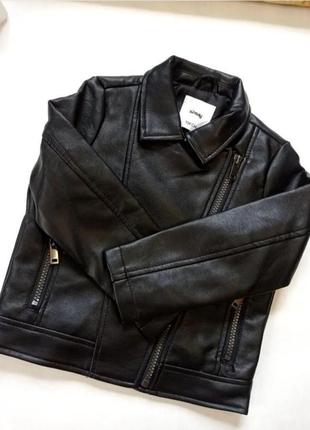 Стильные байкерские куртки косухи 

бренд sinsay1 фото