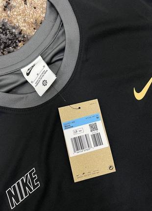 Мужская футболка nike