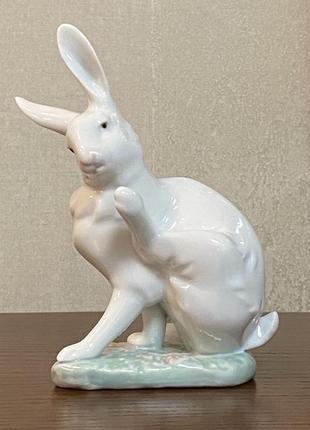 Фарфоровая статуэтка lladro «умывание».