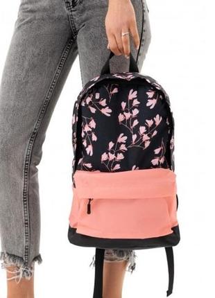 Рюкзак жіночий міський, рожевий чорний, принт квітковий, квіти