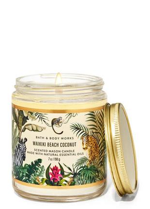 Ароматическая свеча bath and body works waikiki beach coconut