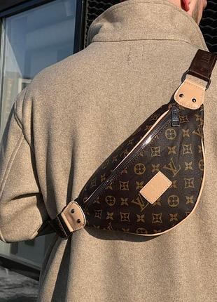 Бананка шкіряна louis vuitton коричнева з бежевими вставками