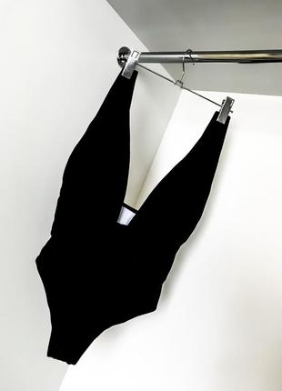 Чорний червоний білий білий суцільний суцільний спільний суцільний купальник з декольте v виріз