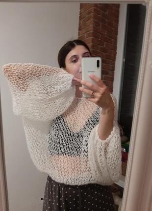 Светр ручної роботи