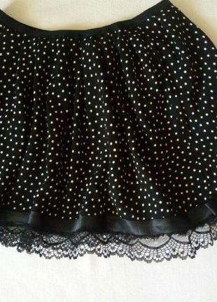 Спідниця дитяча в горошок з мереживною обробкою