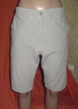 Шорти в дрібну клітку р29