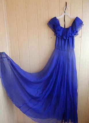 Вечірня сукня