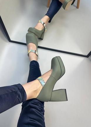 Эксклюзивные туфли из натуральной итальянской кожи и замша женские на каблуке платформе5 фото