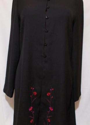 Сюртук легкий чорний вишивка 'yessica by c&a' 44р