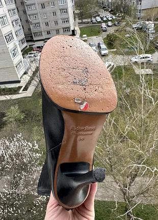 Шкіряні ботильони на шпильці 36р-р