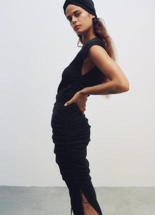 Zara черное макси-платье midaxi со сборками по бокам
