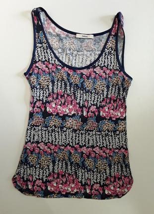 Фірмова майка